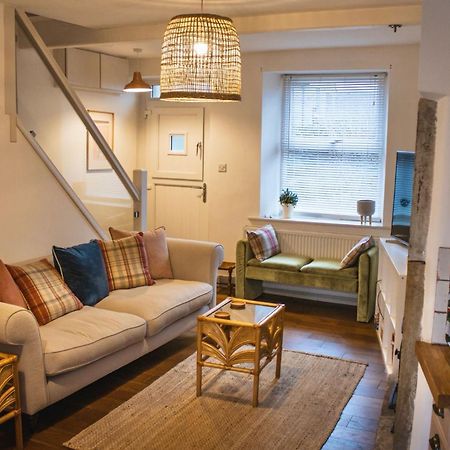 Spa Garden Cottage - Upper Hopton Mirfield Ngoại thất bức ảnh