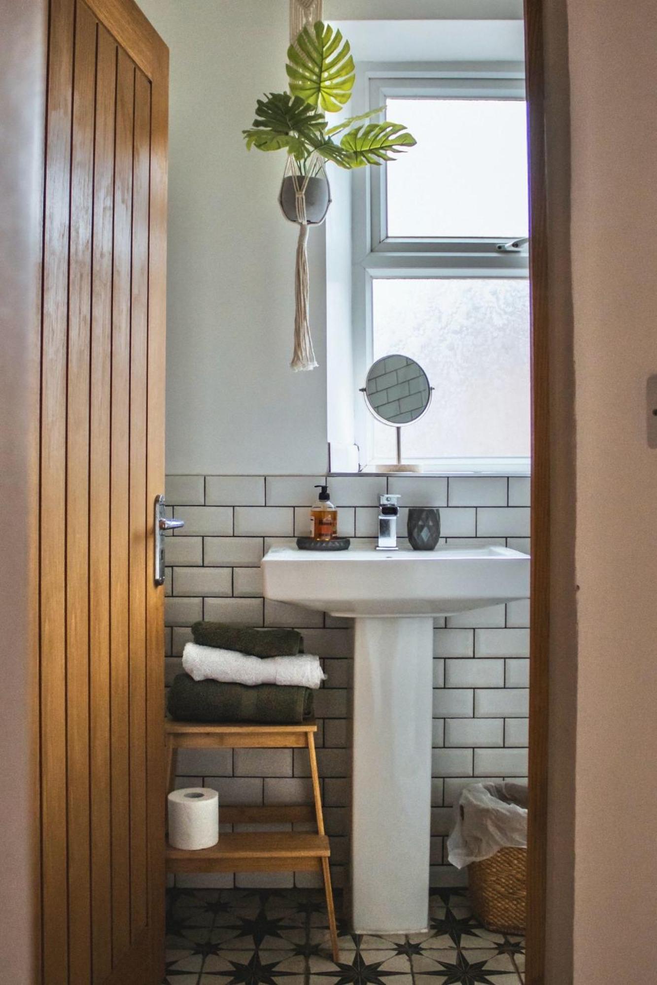 Spa Garden Cottage - Upper Hopton Mirfield Ngoại thất bức ảnh