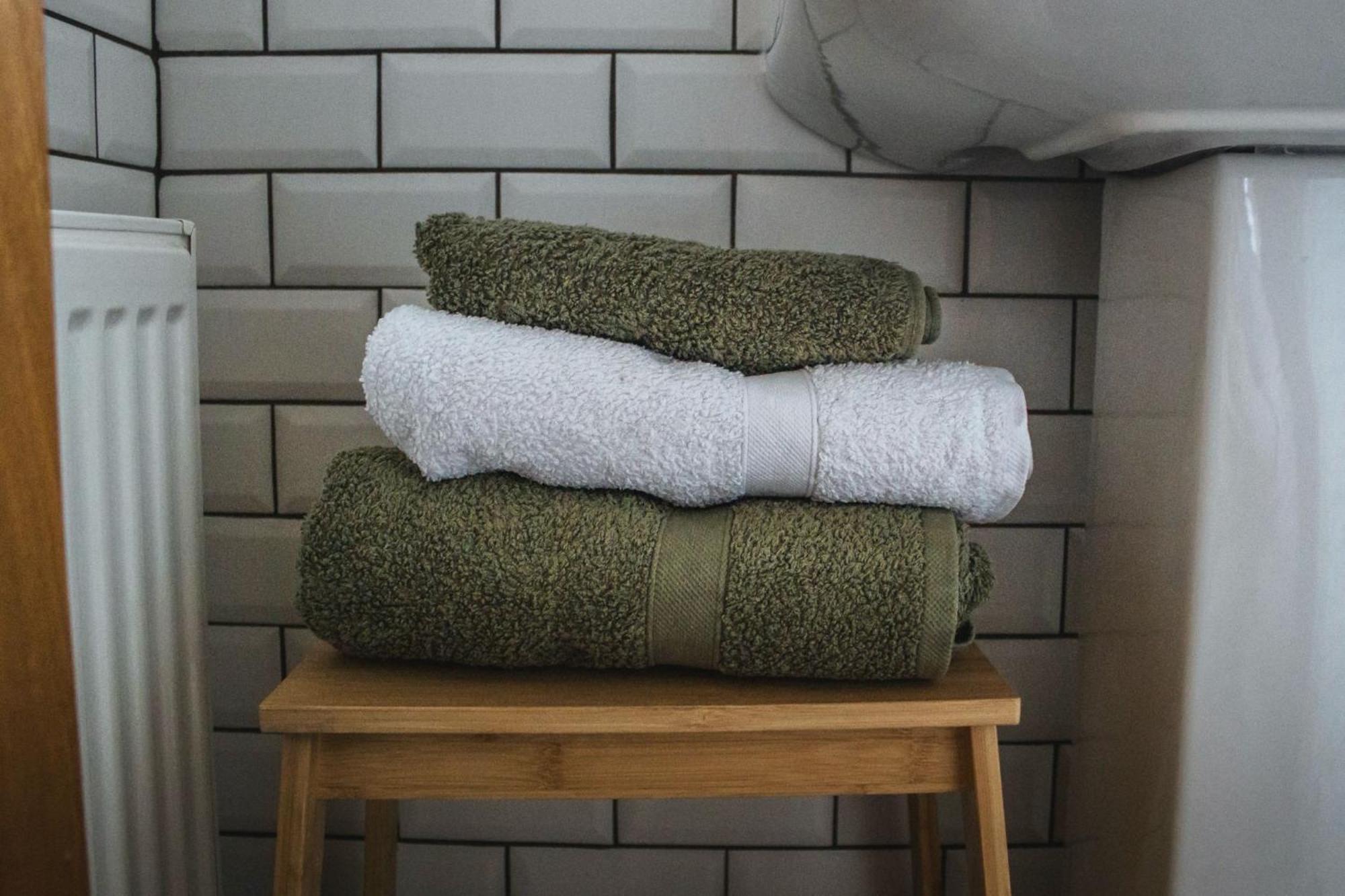 Spa Garden Cottage - Upper Hopton Mirfield Ngoại thất bức ảnh