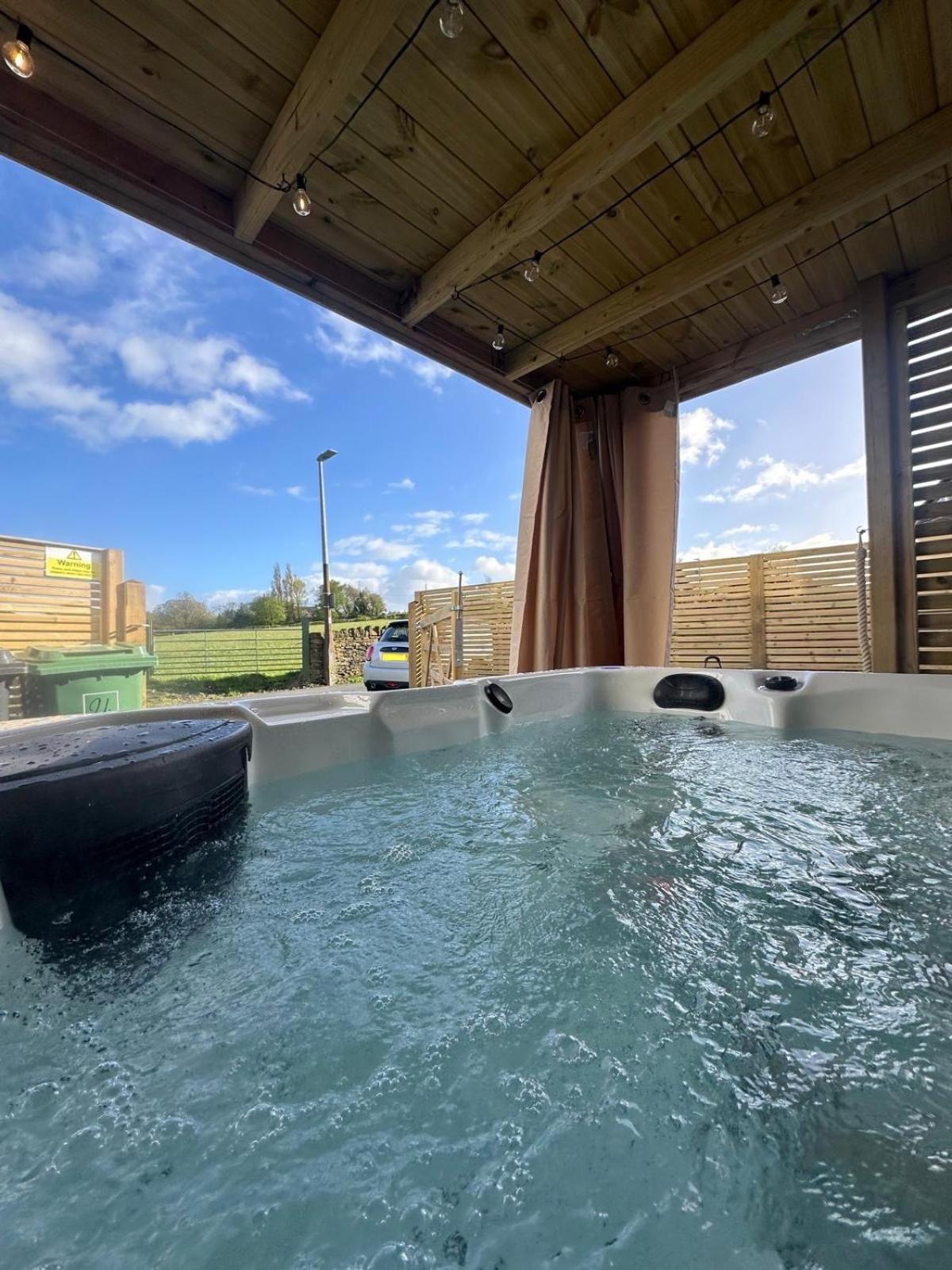 Spa Garden Cottage - Upper Hopton Mirfield Ngoại thất bức ảnh